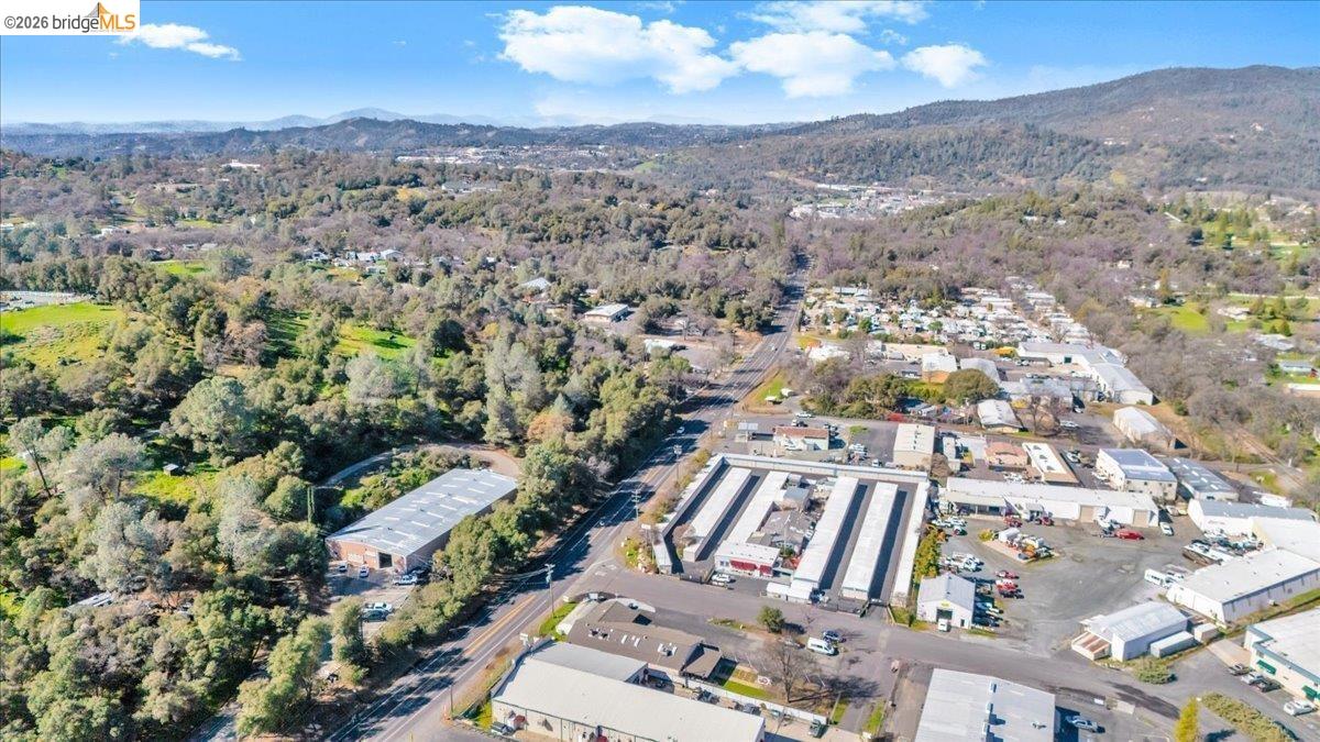 14326 Tuolumne Road Sonora, CA 95370 - Photo 13 of 48