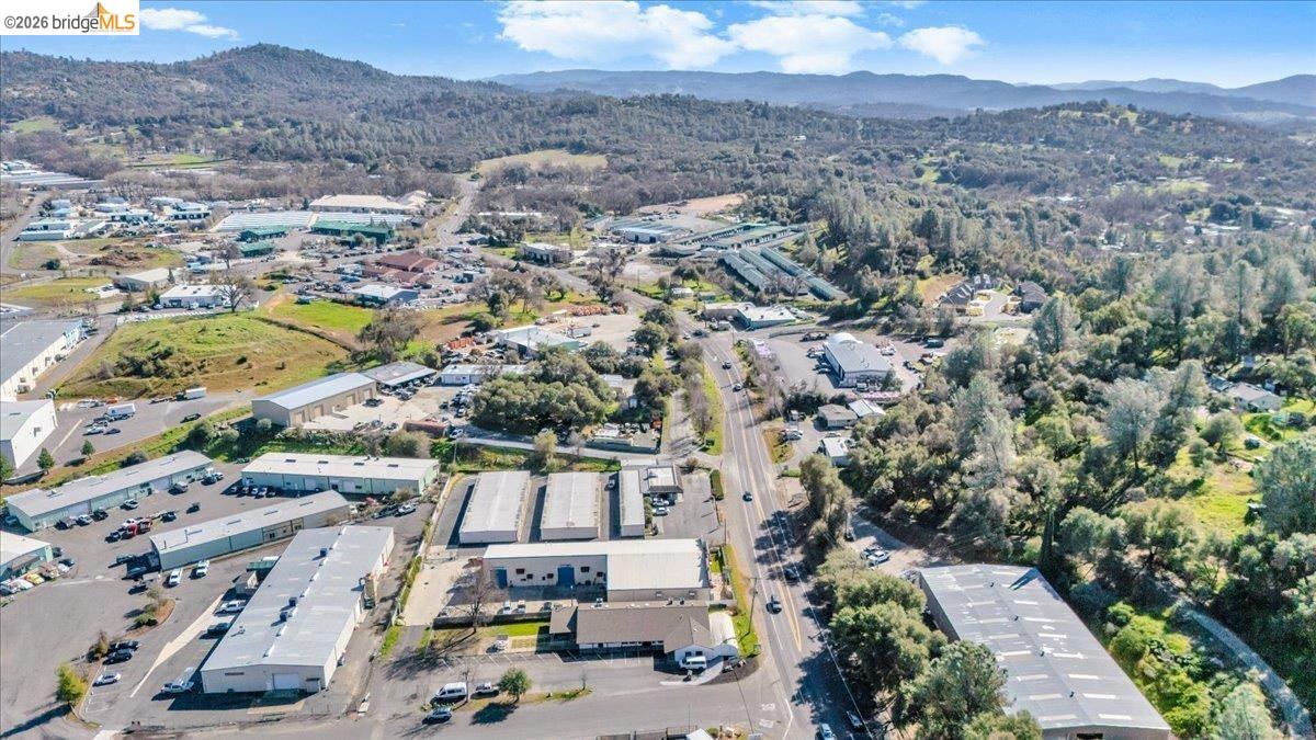 14326 Tuolumne Road Sonora, CA 95370 - Photo 14 of 48 an aerial view of multiple house