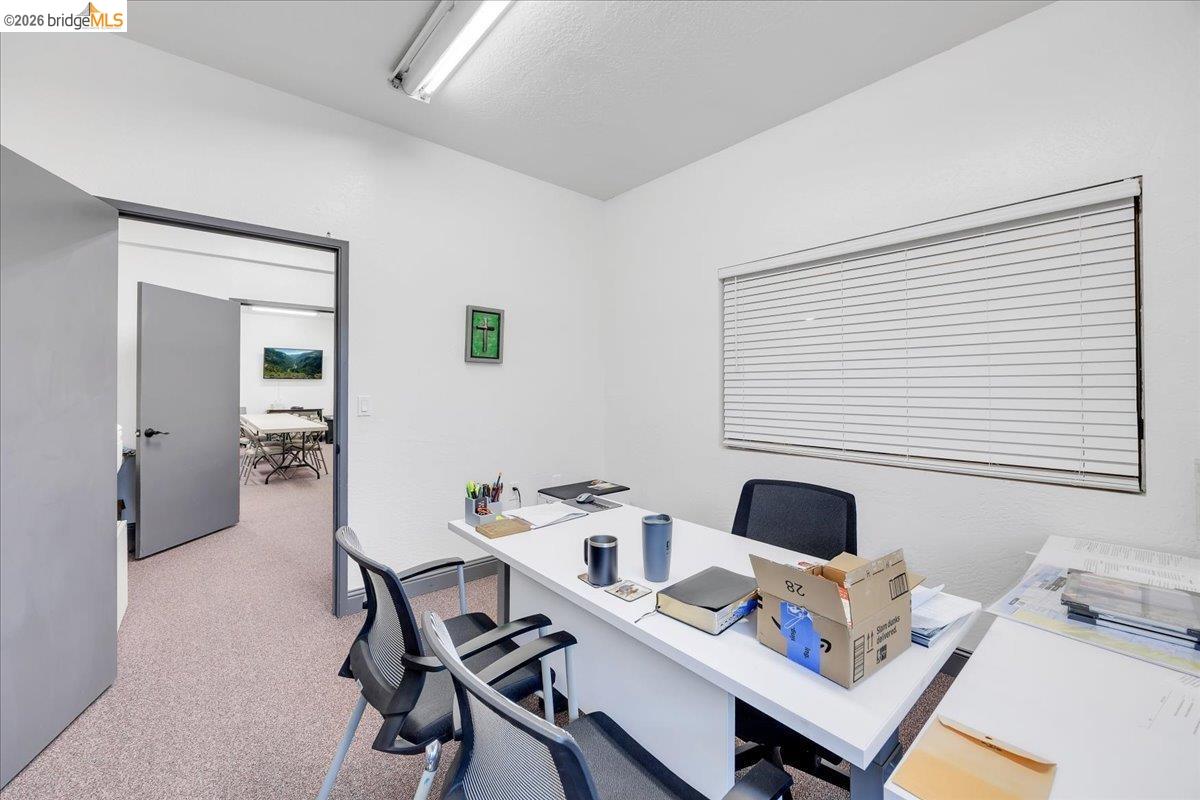 14326 Tuolumne Road Sonora, CA 95370 - Photo 41 of 48 a workspace with furniture and a window