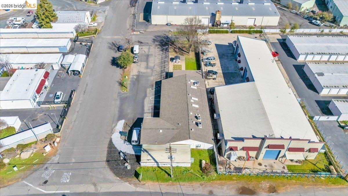 14326 Tuolumne Road Sonora, CA 95370 - Photo 10 of 48 an aerial view of a house with a swimming pool