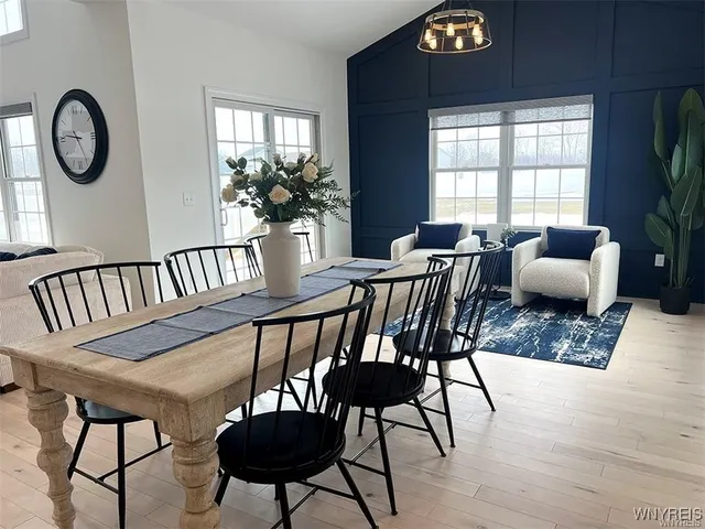 $779,900 | 6401 Ward Road, Wheatfield, NY 14132