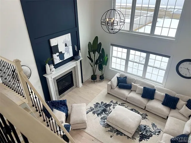 $779,900 | 6401 Ward Road, Wheatfield, NY 14132