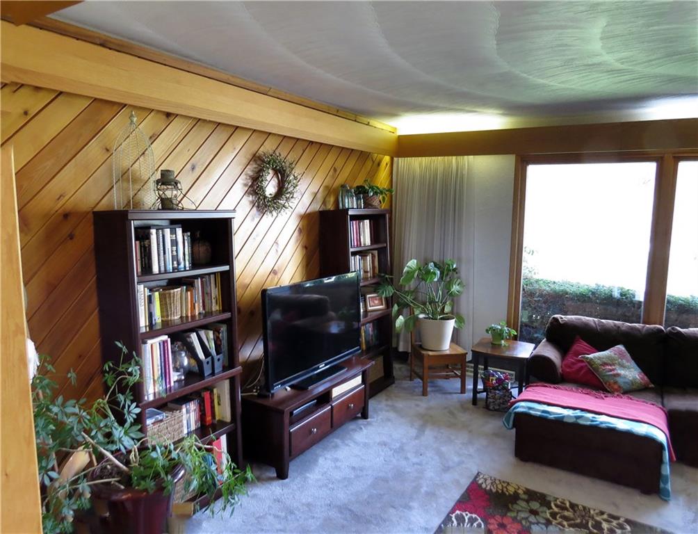 110 Mottern Road Chicora, PA 16025 - Photo 7 of 25 Gallery Image 7