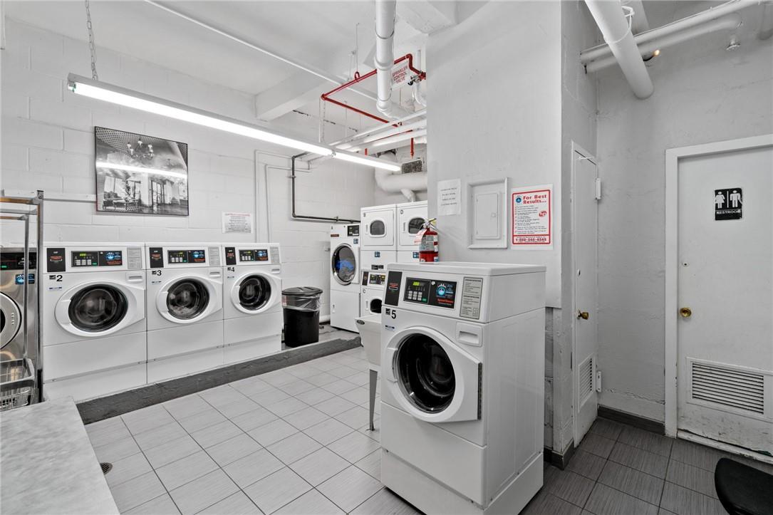 40 Sutton Place, Unit 4D Manhattan, NY 10022 - Photo 10 of 10 Laundry