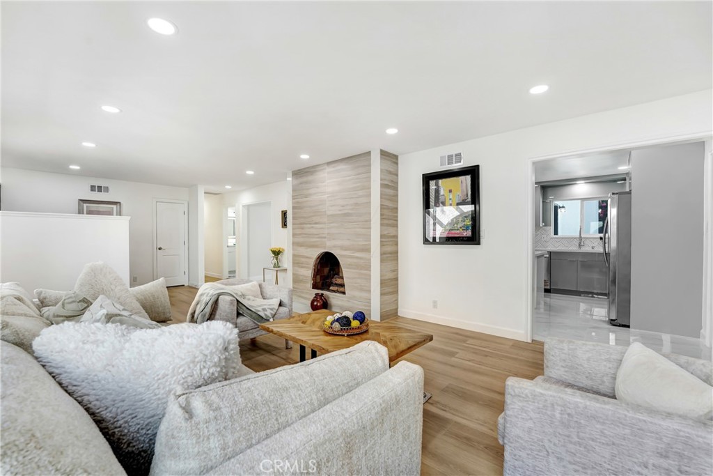 1158 Norumbega Drive Monrovia, CA 91016 - Photo 13 of 66