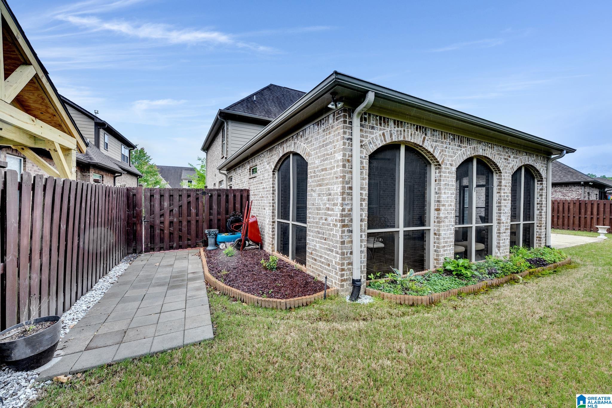 340 Strathaven Circle Pelham, AL 35124 - Photo 40 of 49