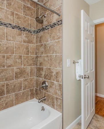 43 Southern Road Springfield, MA 01129 - Photo 17 of 29 Gallery Image 17