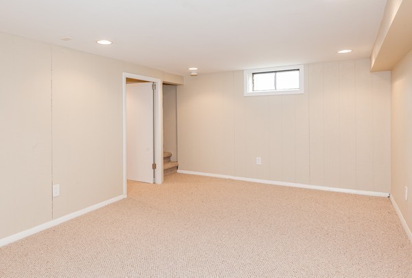 43 Southern Road Springfield, MA 01129 - Photo 23 of 29 Gallery Image 23