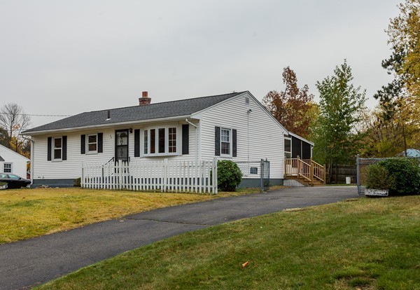 43 Southern Road Springfield, MA 01129 - Photo 24 of 29 Gallery Image 24
