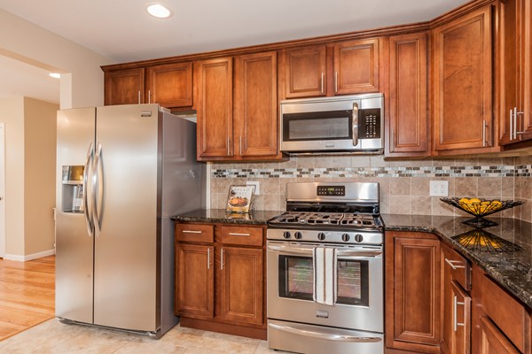 43 Southern Road Springfield, MA 01129 - Photo 10 of 29 Gallery Image 10