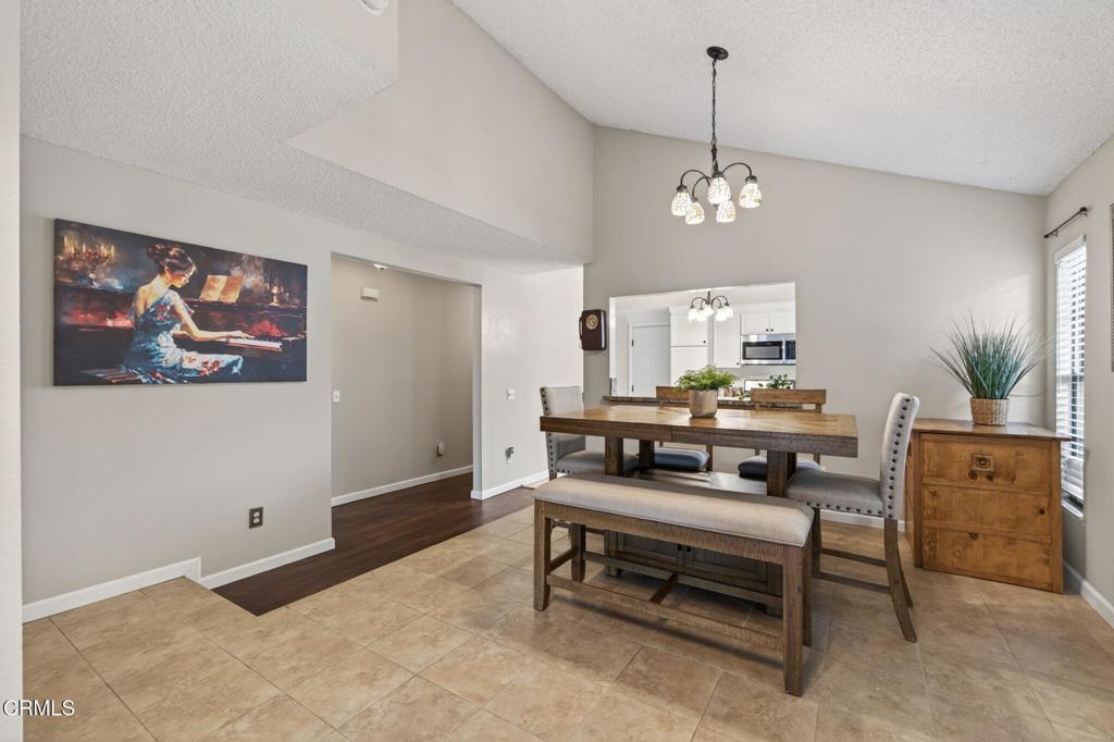 3720 Via Pacifica Walk Oxnard, CA 93035 - Photo 10 of 37 11-web-or-mls-Upmarket Media-3720ViaP040