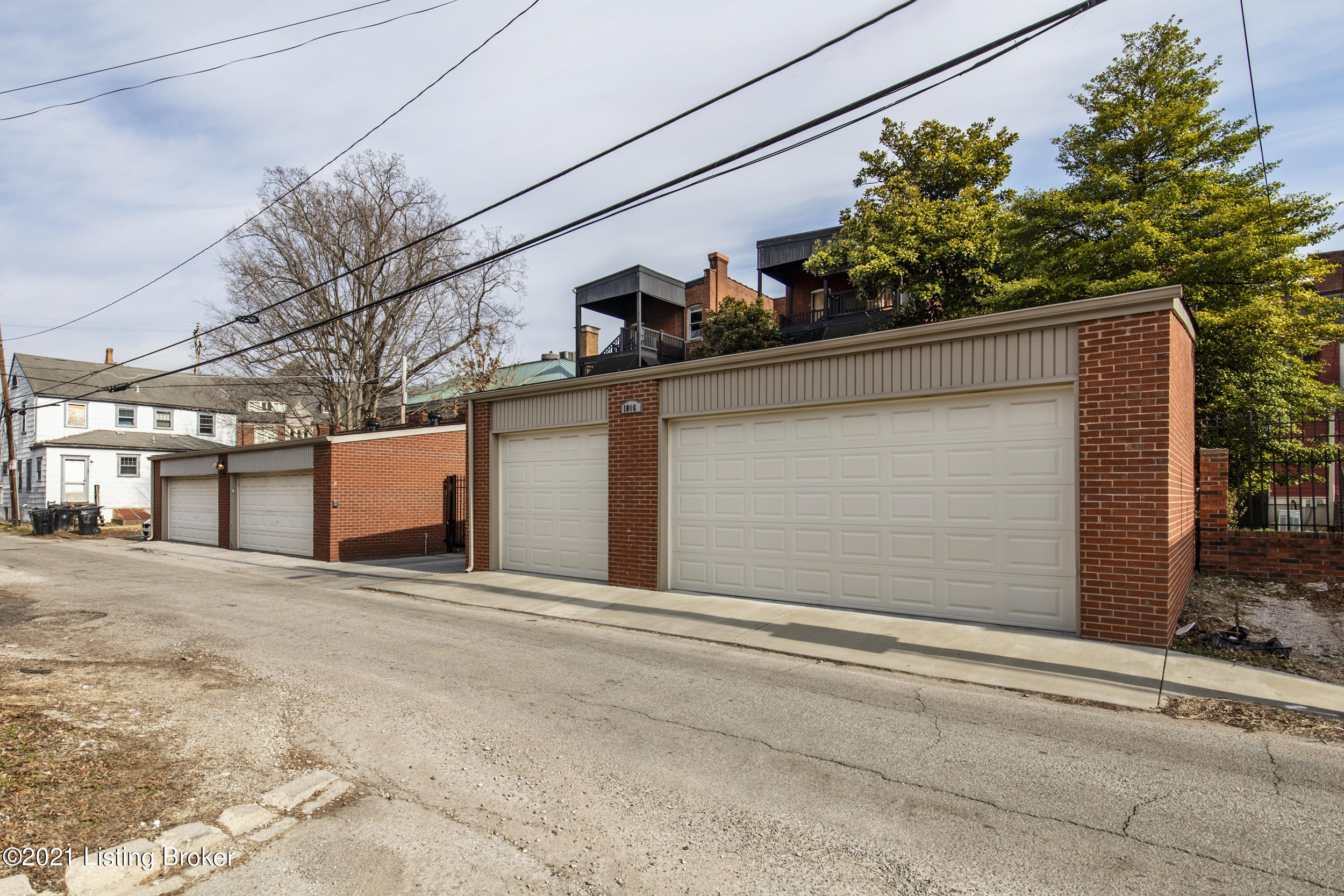 1006 Cherokee Road, Unit 1 Louisville, KY 40204 - Photo 38 of 38 38-garage