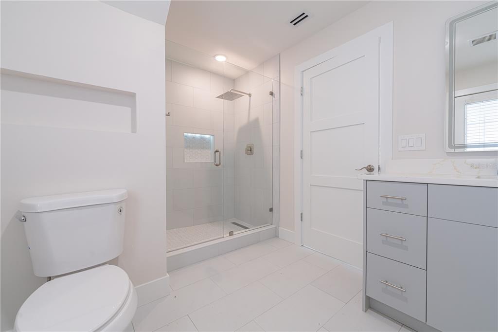 2721 Ingeborg Court Windermere, FL 34786 - Photo 21 of 54 Gallery Image 21