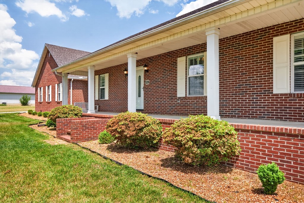826 Boatman Road Cookeville, TN 38506 - Photo 5 of 72