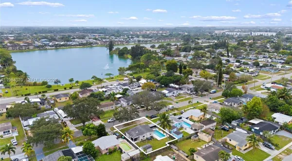 $3,000 | 5721 Southwest 38th Court, Unit 5721, Davie, FL 33314