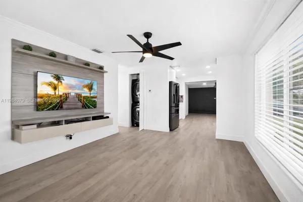 $3,000 | 5721 Southwest 38th Court, Unit 5721, Davie, FL 33314