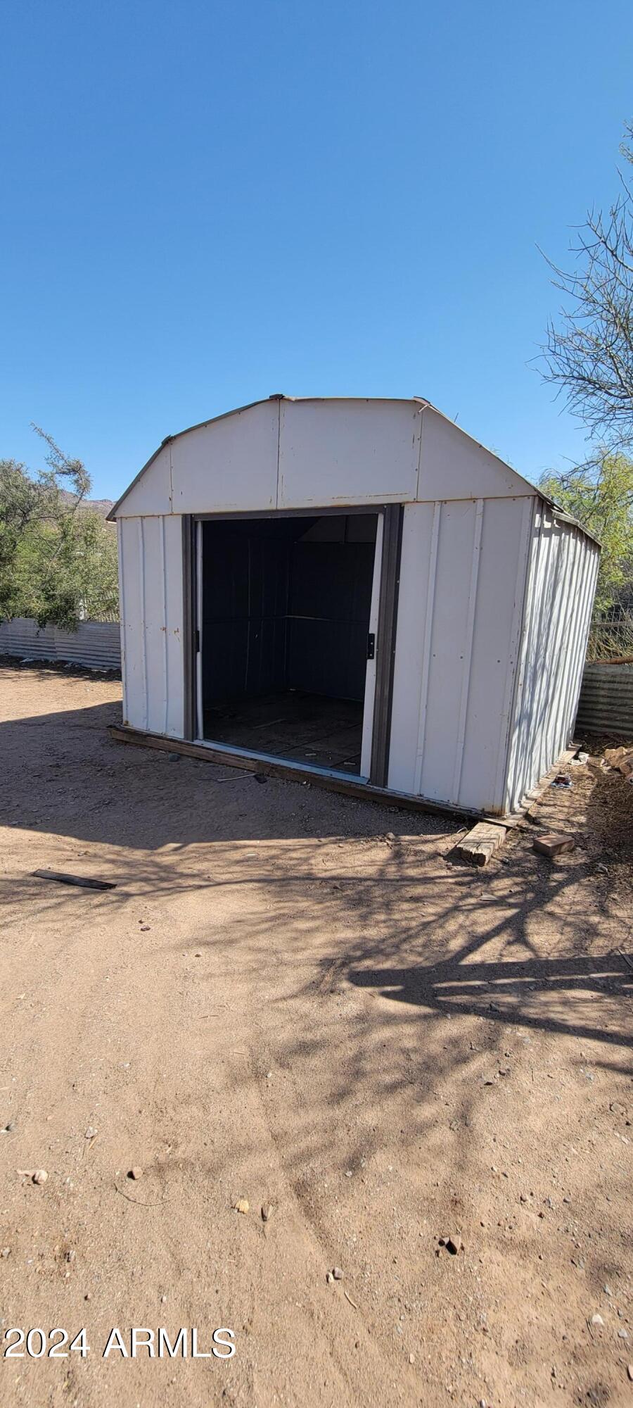 855 Main Street Superior, AZ 85173 - Photo 15 of 20 20241002_141302