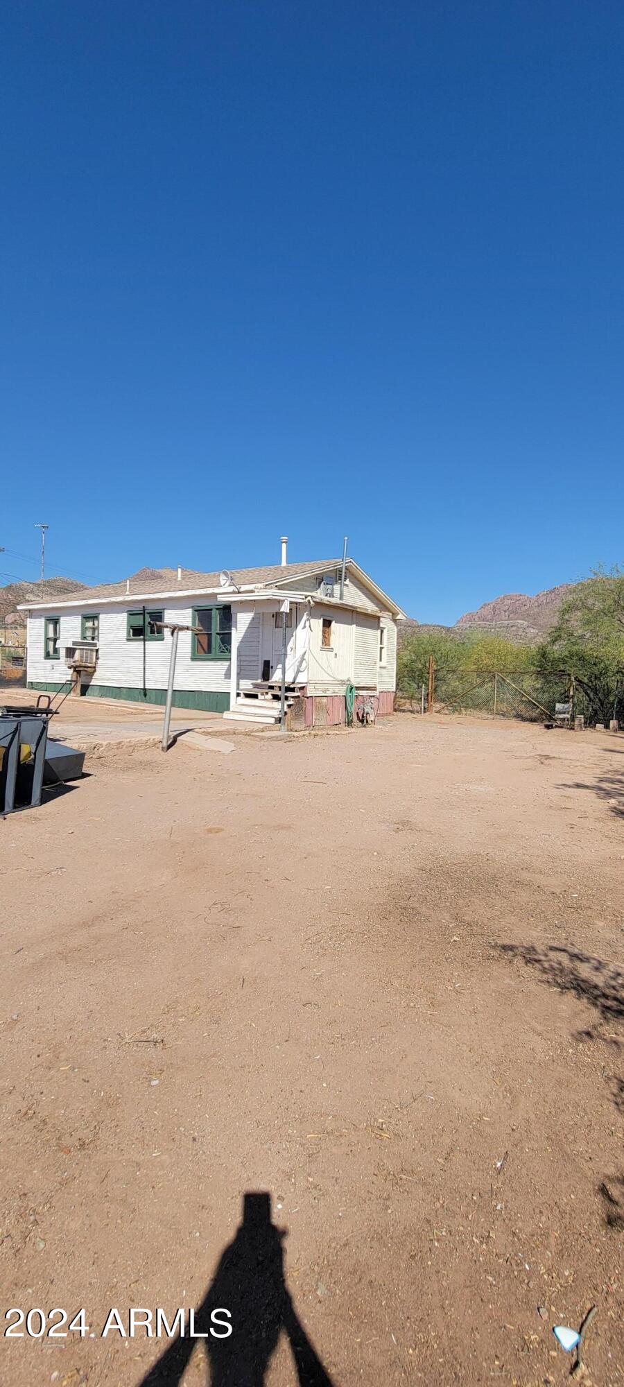 855 Main Street Superior, AZ 85173 - Photo 18 of 20 20241002_141325