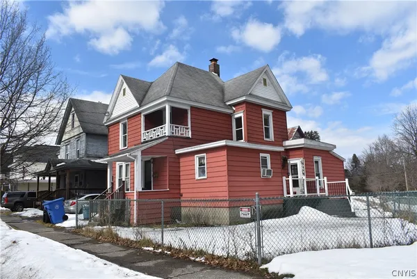 $184,900 | 20 East Main Street, Cortland, NY 13045
