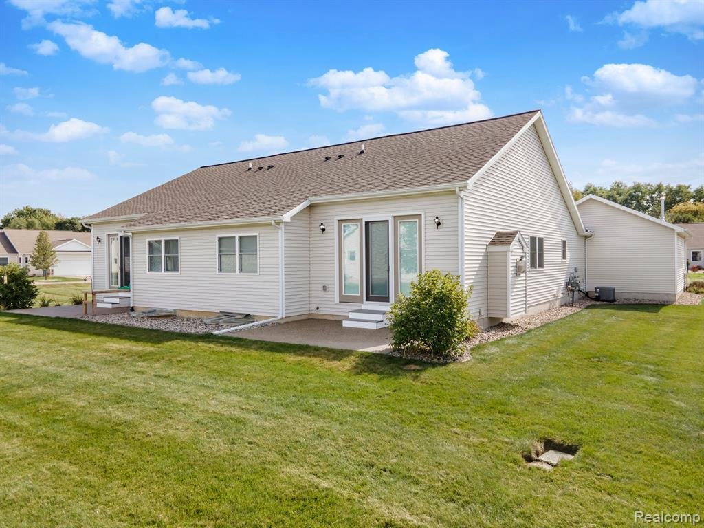 4032 Eastbridge Road Stockbridge, MI 49285 - Photo 5 of 33