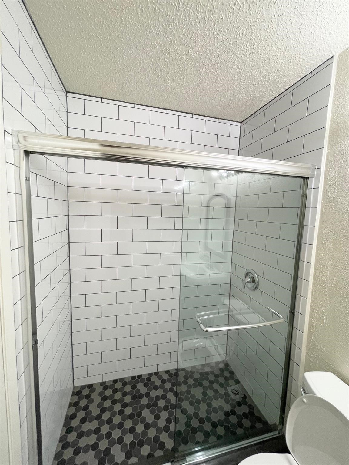 4115 Issacks Way Sugar Land, TX 77479 - Photo 9 of 20