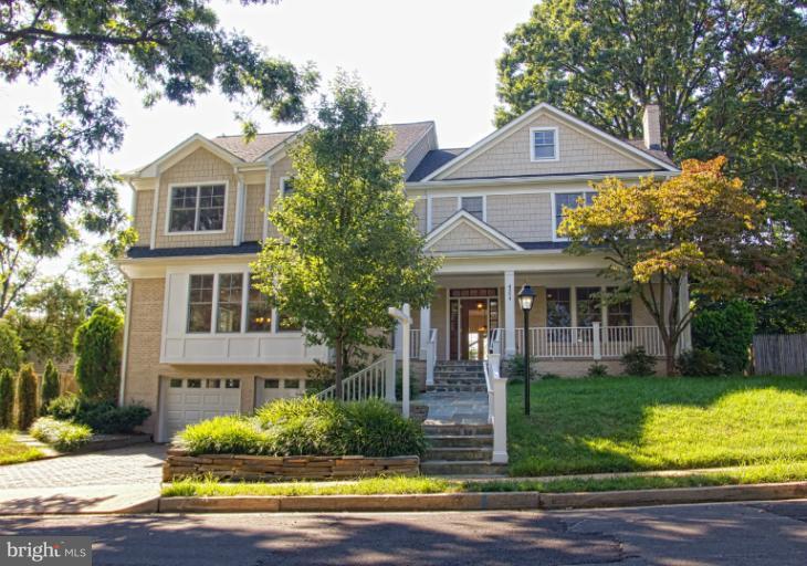 4304 37th Road North Arlington, VA 22207 - Photo 2 of 30 Exterior (Front)