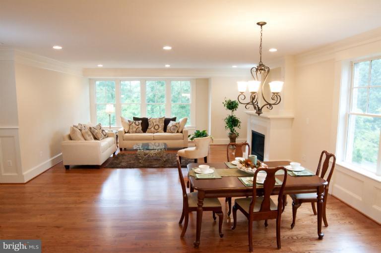 4304 37th Road North Arlington, VA 22207 - Photo 28 of 30 Family Room And Breakfast Area