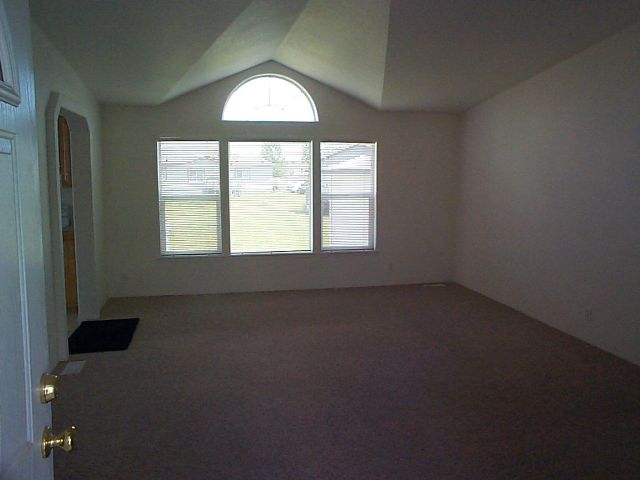 10510 West Richland Road, Unit 34 Cheney, WA 99004 - Photo 4 of 9 Gallery Image 4
