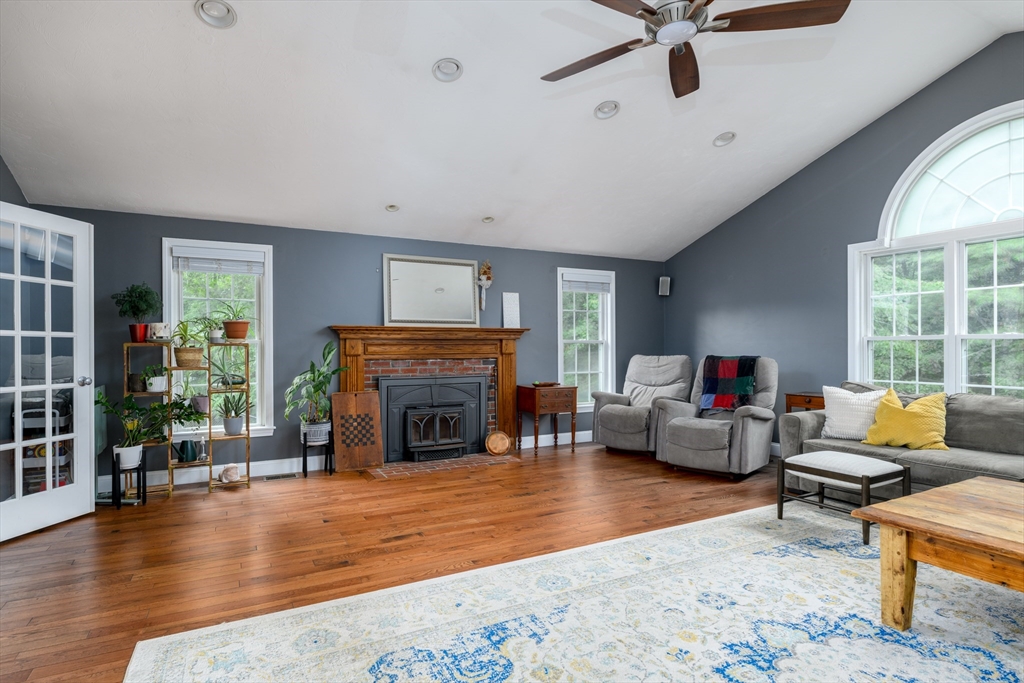 9 Cameron Drive Rutland, MA 01543 - Photo 7 of 30