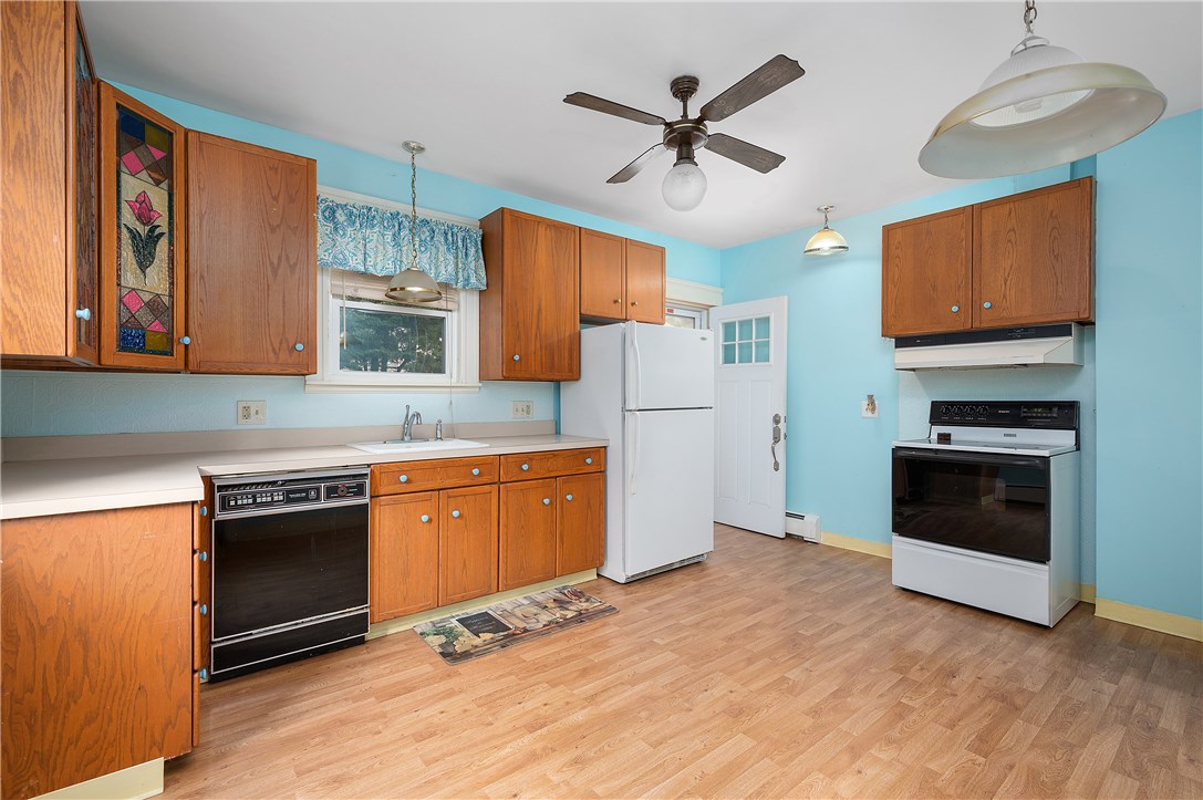 428 Prospect Street Woonsocket, RI 02895 - Photo 36 of 41