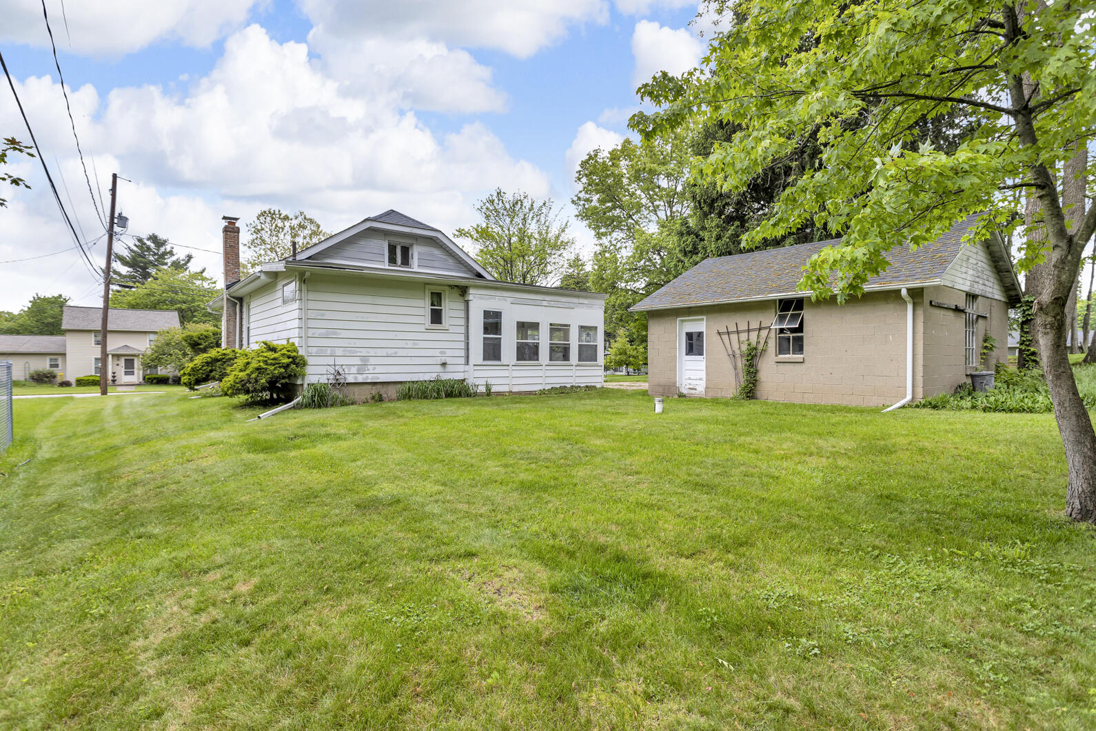 547 Pershing Avenue Jackson, MI 49203 - Photo 9 of 29 0N0A6573