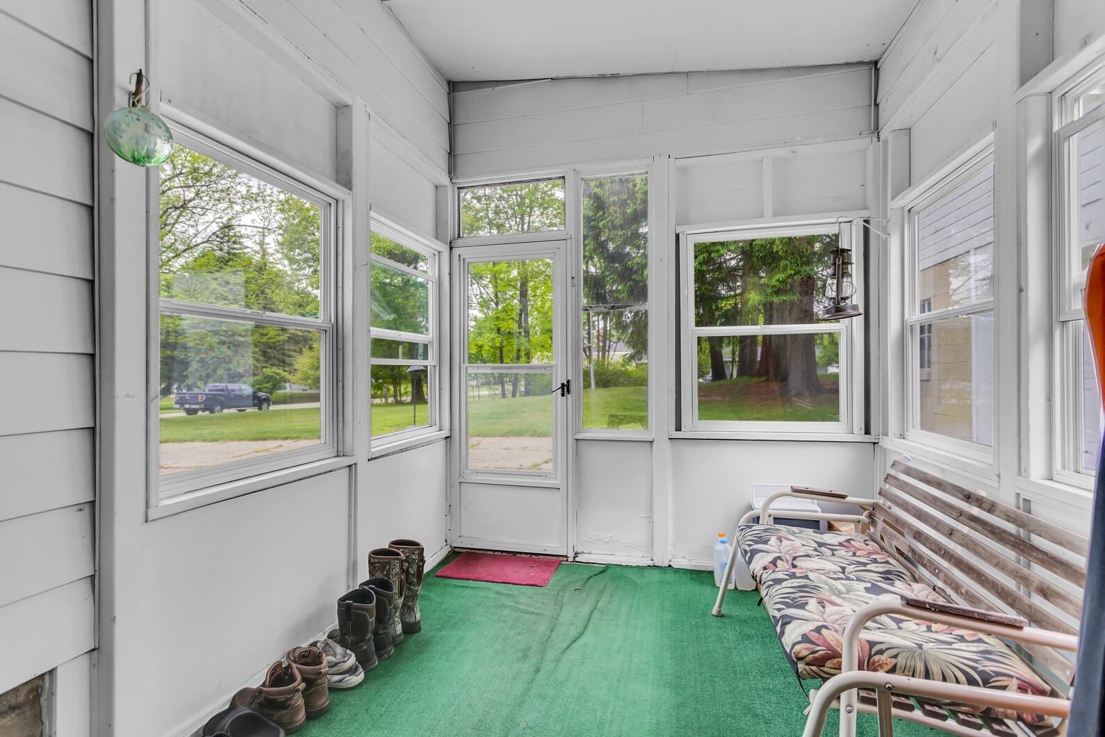 547 Pershing Avenue Jackson, MI 49203 - Photo 10 of 29 0N0A6574