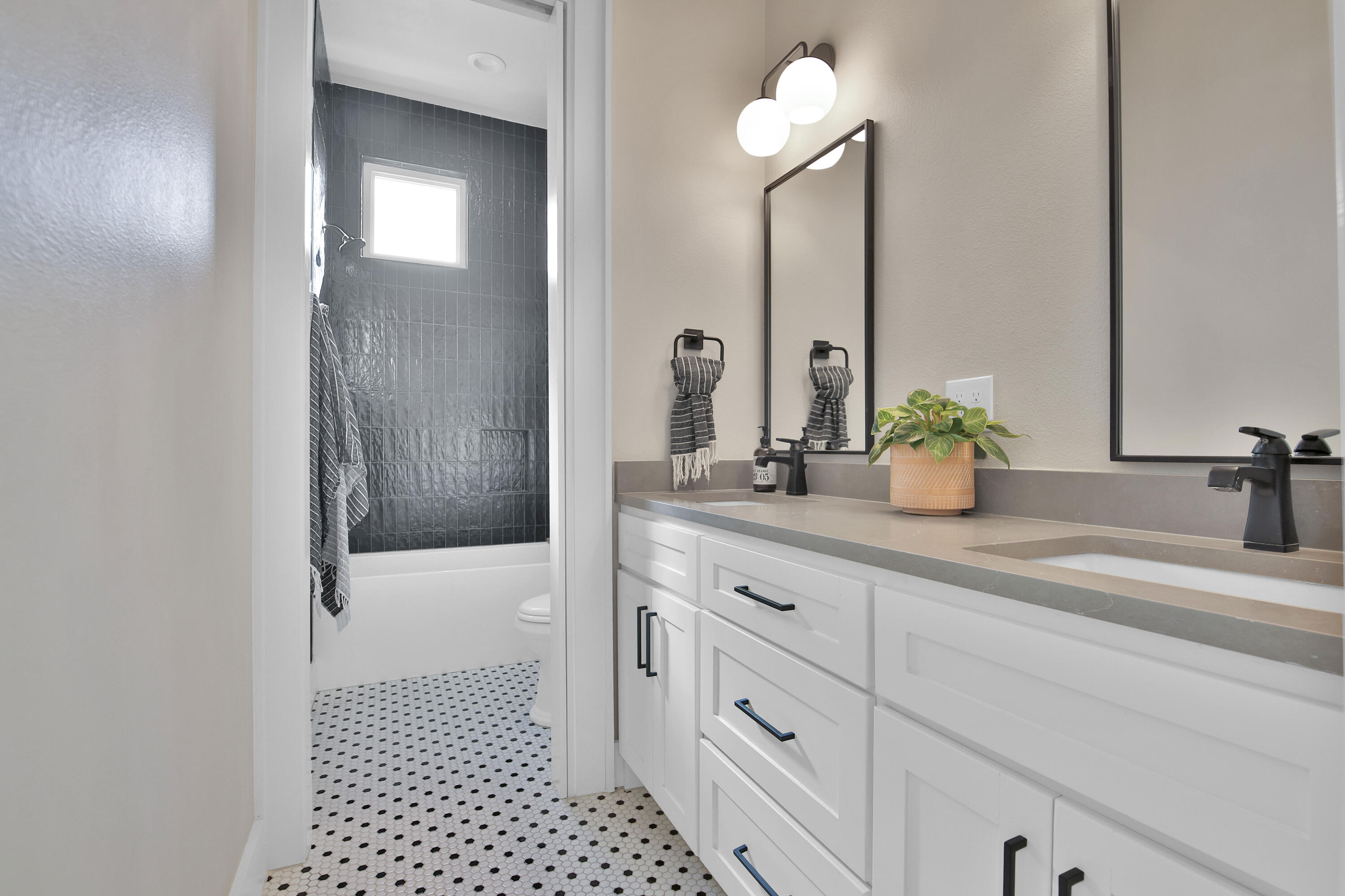 6404 91st Street Lubbock, TX 79424 - Photo 32 of 56 146A3488