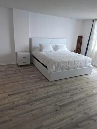 $3,400 | 5440 North Ocean Drive, Unit 705, Singer Island, FL 33404