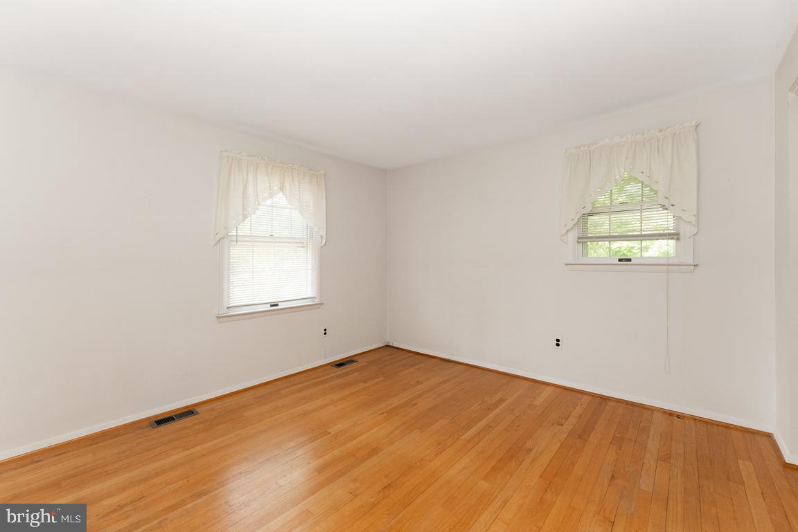 3902 Klausmier Road Nottingham, MD 21236 - Photo 15 of 25 Bedroom 3