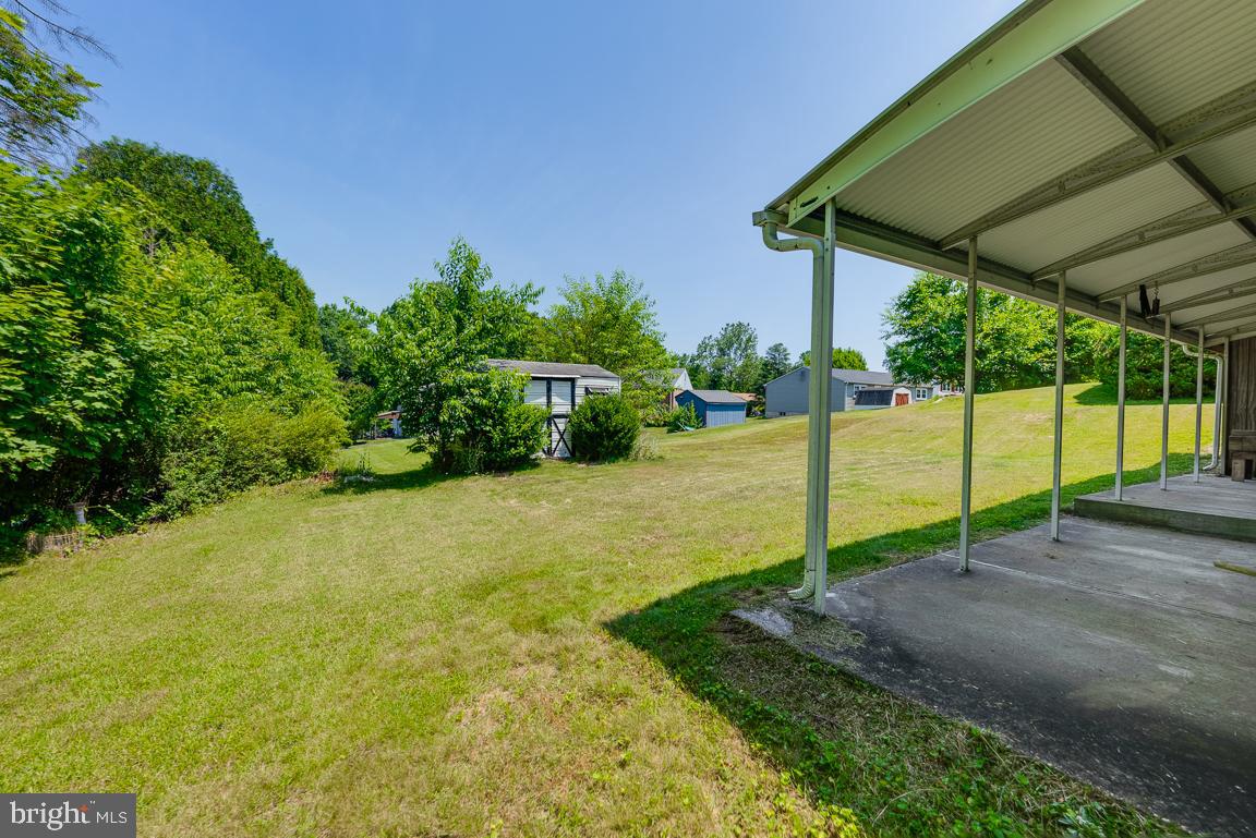 3902 Klausmier Road Nottingham, MD 21236 - Photo 23 of 25 Back yard