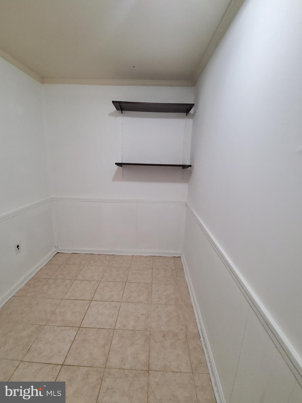 15000 Wellwood Road Silver Spring, MD 20905 - Photo 14 of 26 Extra Storage or Office