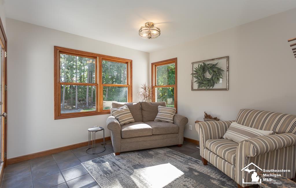 10018 Douglas Road Temperance, MI 48182 - Photo 28 of 54