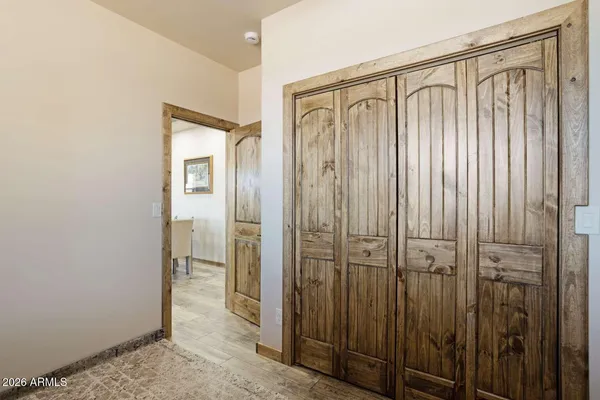 $429,000 | 2722 Church Lane, Overgaard, AZ 85933