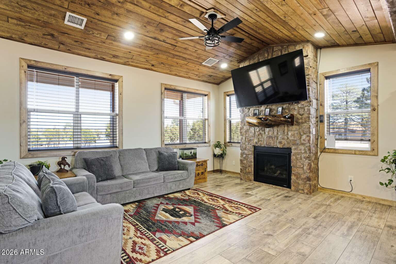 2722 Church Lane Overgaard, AZ 85933 - Photo 42 of 49 Stewart.42