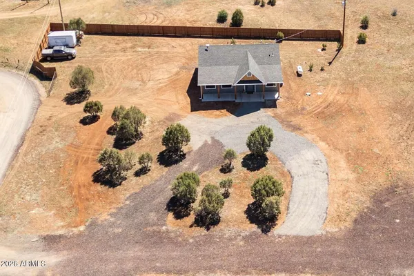 $429,000 | 2722 Church Lane, Overgaard, AZ 85933