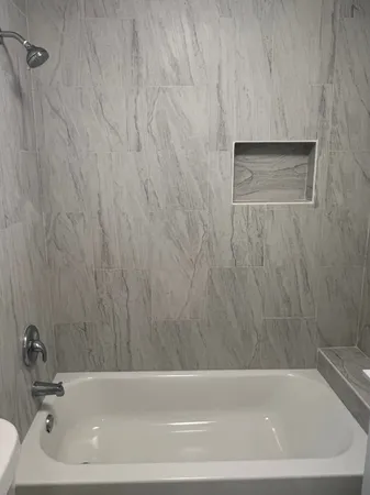 $1,295 | 2005 Welch Street, Unit 1/2, Houston, TX 77019