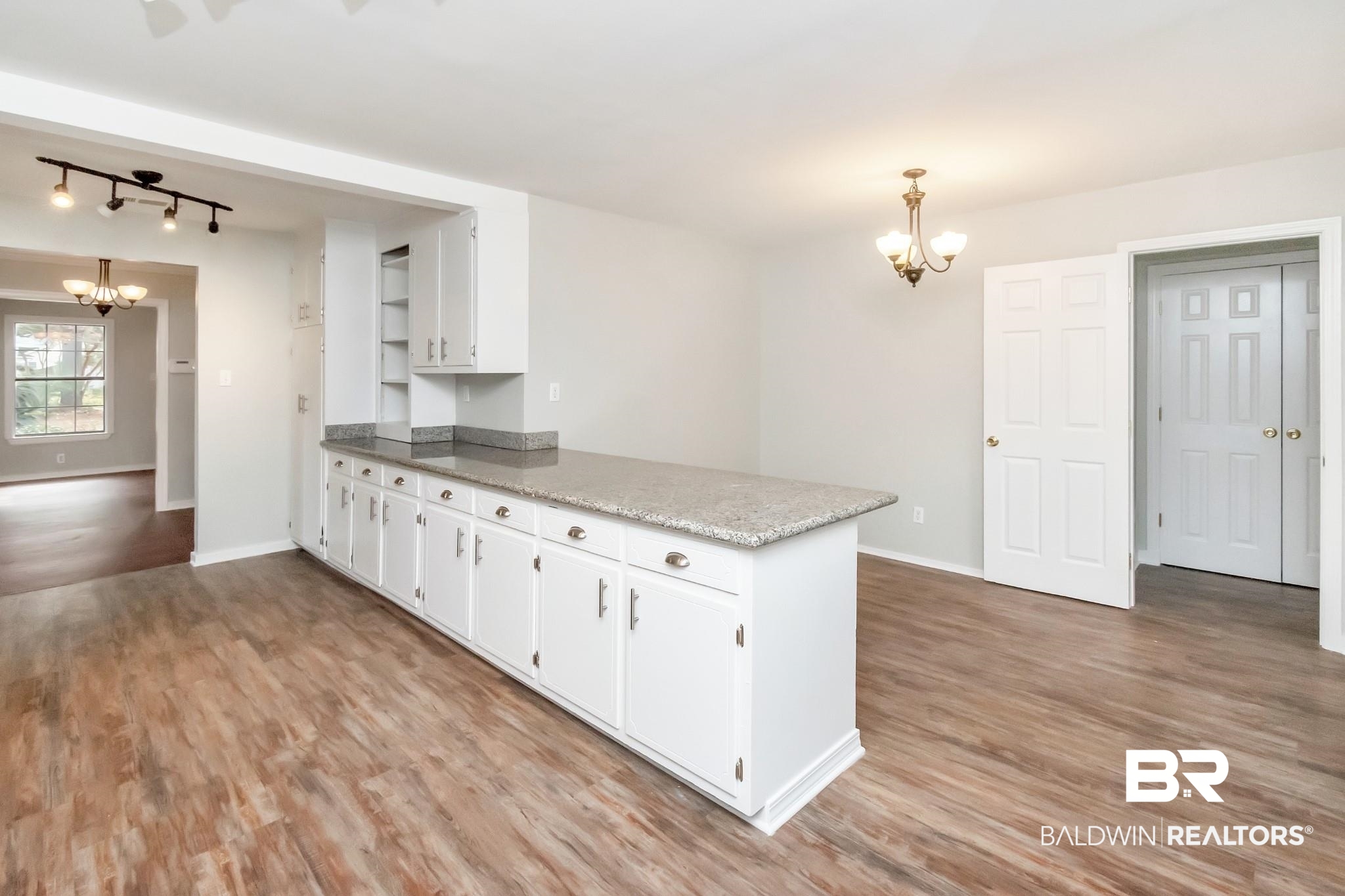 2316 Churchill Drive Mobile, AL 36606 - Photo 12 of 20