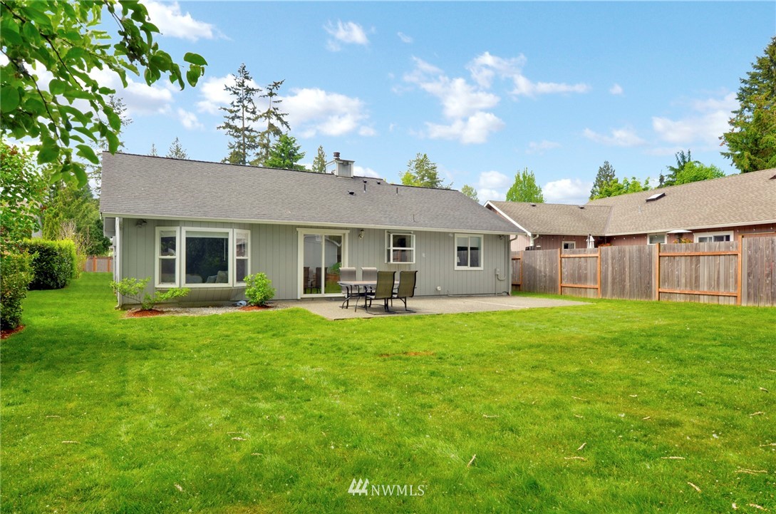 22425 19th Avenue Southeast Bothell, WA 98021 - Photo 13 of 17