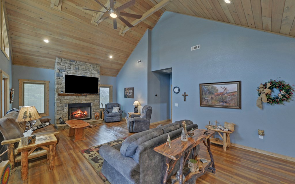 405 Underwood Hill Road Murphy, NC 28906 - Photo 14 of 68