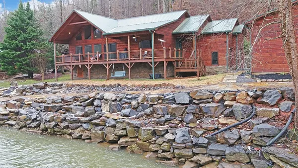 $749,000 | 405 Underwood Hill Road, Murphy, NC 28906