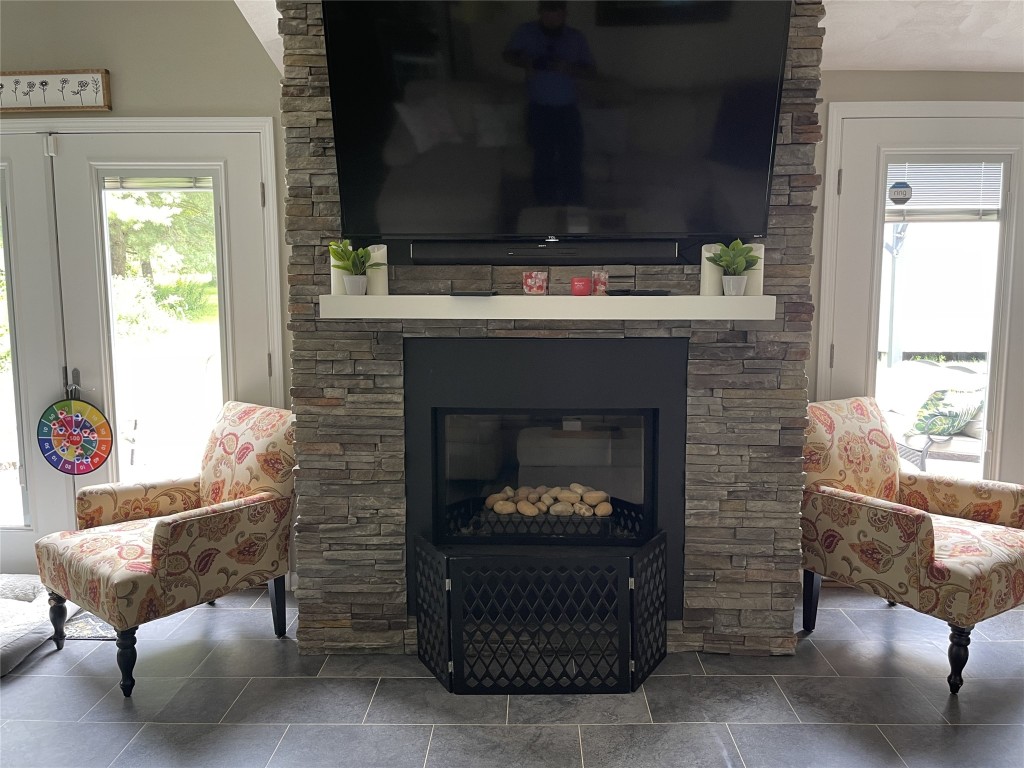 239 Twist Run Road Endicott, NY 13760 - Photo 17 of 36 Gallery Image 17