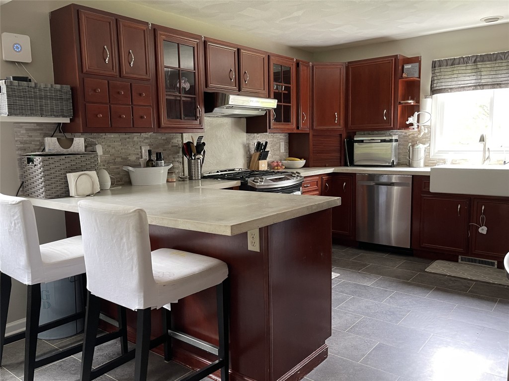 239 Twist Run Road Endicott, NY 13760 - Photo 19 of 36 Gallery Image 19
