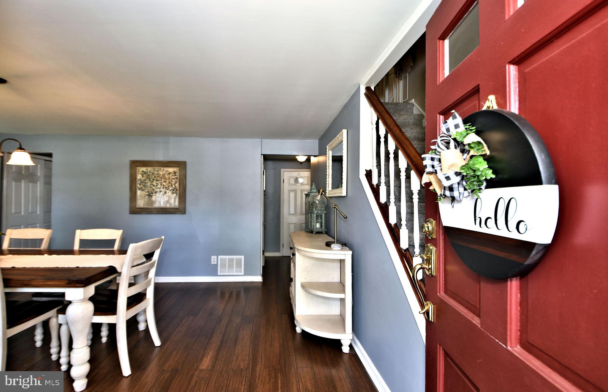 1900 Scott Road Oreland, PA 19075 - Photo 3 of 46 Entry into dining room