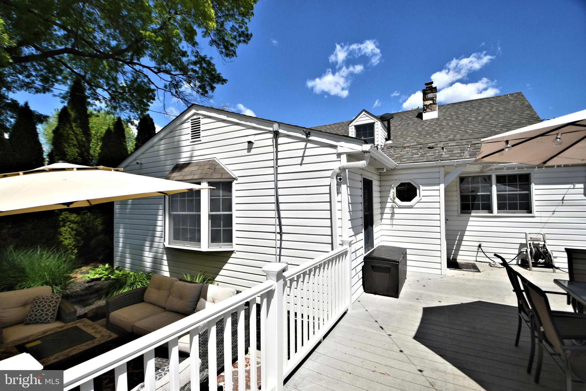1900 Scott Road Oreland, PA 19075 - Photo 42 of 46 Exterior rear